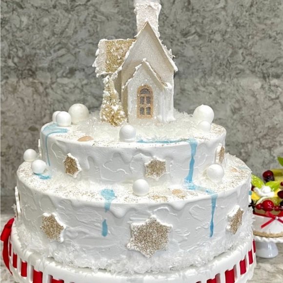 Handcrafted Christmas Chalet Light up Display Cake. Cake stand not included. - Picture 3 of 8